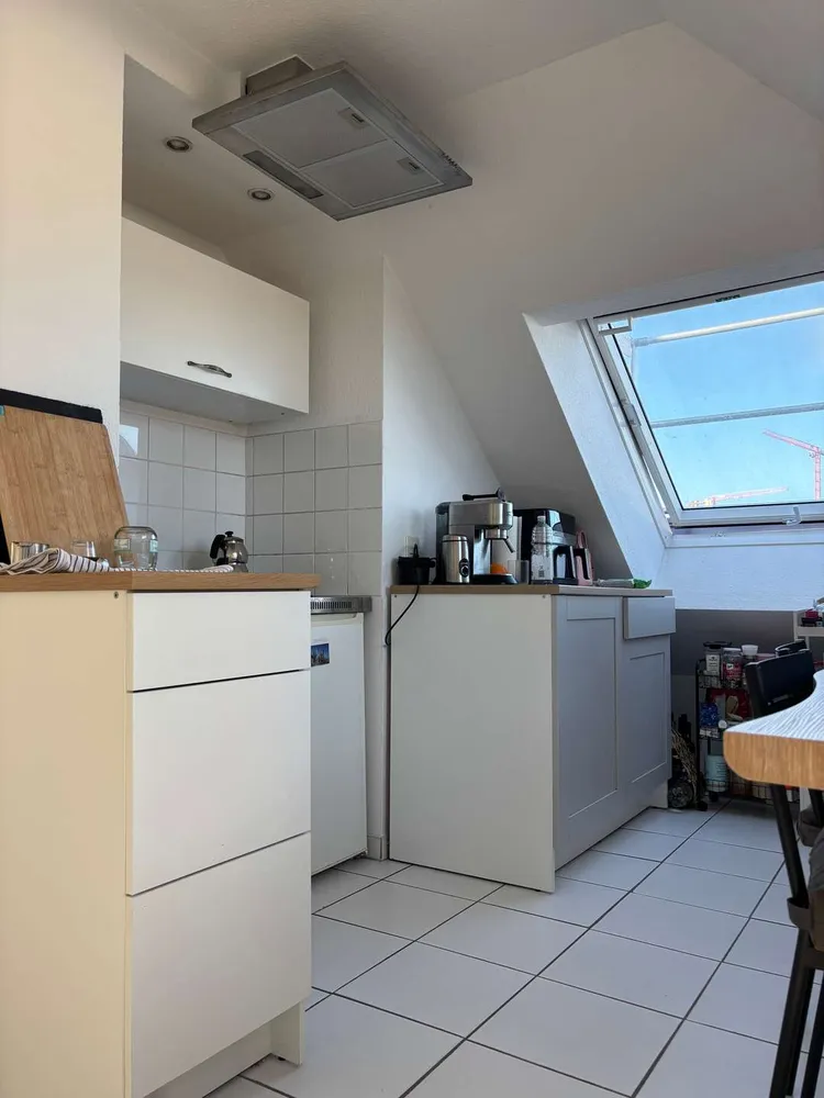 2 Zimmer Wohnung mit 70 m² in Düsseldorf – Bild 4