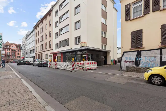 1 Zimmer Wohnung mit 29 m² in Frankfurt am Main – Bild 9