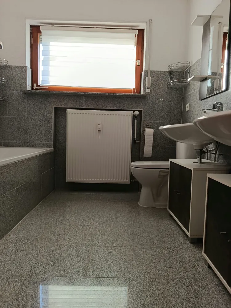 4 Zimmer Wohnung mit 105 m² in Metzingen – Bild 8