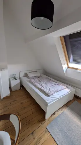 6 Zimmer Wohnung mit 106 m² in Stuttgart – Bild 10