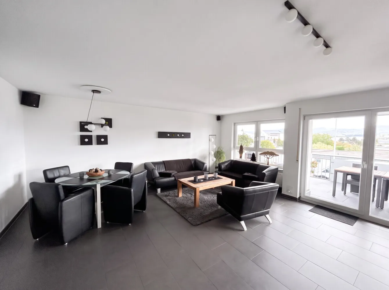 6 Zimmer Wohnung mit 140 m² in Reutlingen – Bild 9