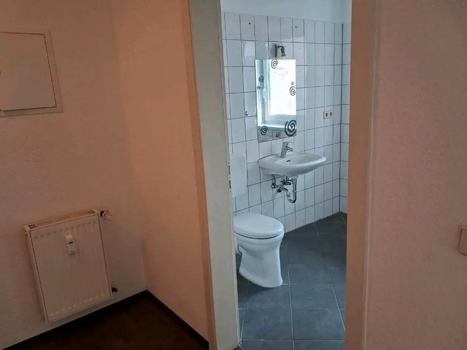 2 Zimmer Wohnung mit 52 m² in Halle (Saale) – Bild 4