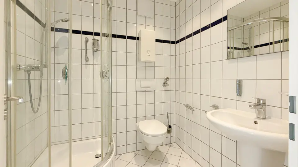 2 Zimmer Wohnung mit 82 m² in Düsseldorf – Bild 5