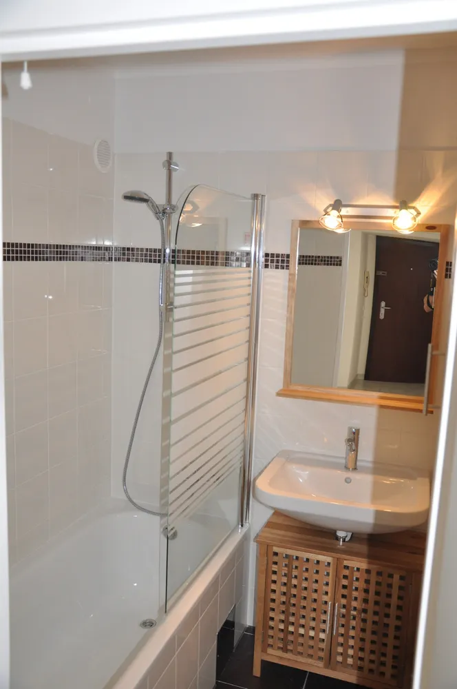 4 Zimmer Wohnung mit 115 m² in Hannover – Bild 1