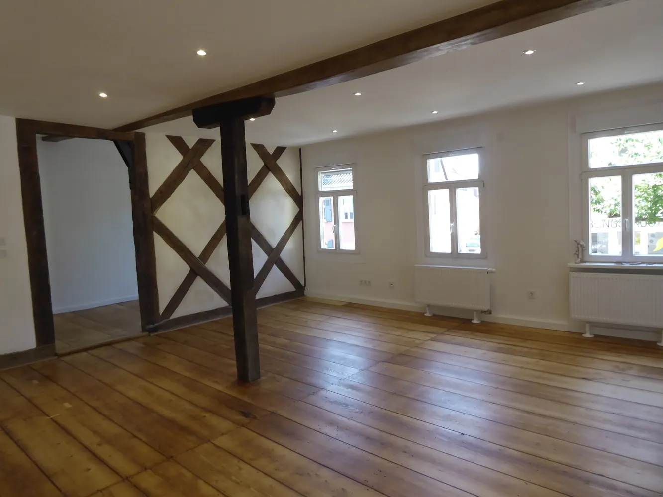 4 Zimmer Wohnung mit 113 m² in Wiesbaden – Bild 3