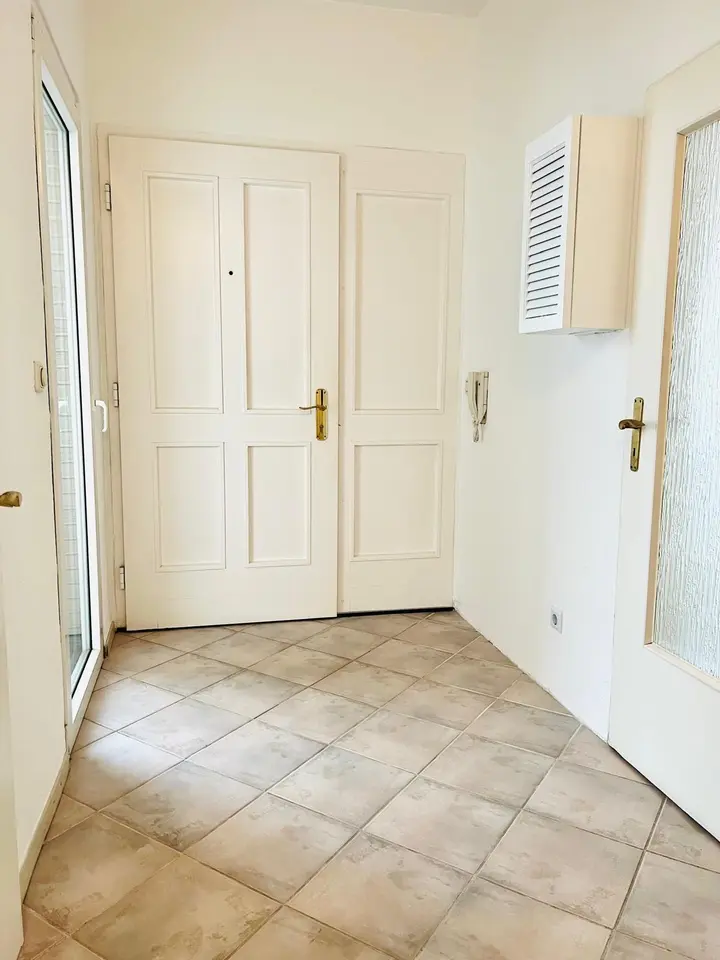 4 Zimmer Wohnung mit 110 m² in Duisburg – Bild 8