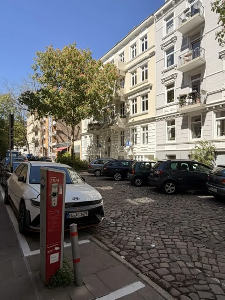 5 Zimmer Wohnung mit 111 m² in Hamburg – Bild 1