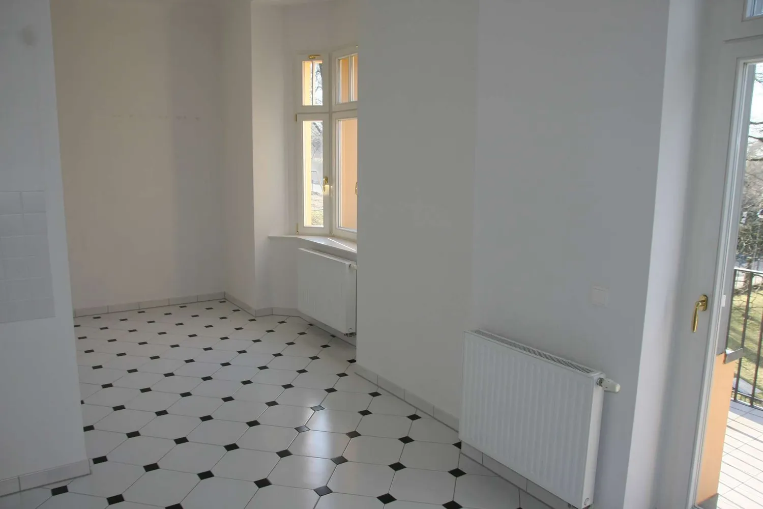 2 Zimmer Wohnung mit 81 m² in Dresden – Bild 12