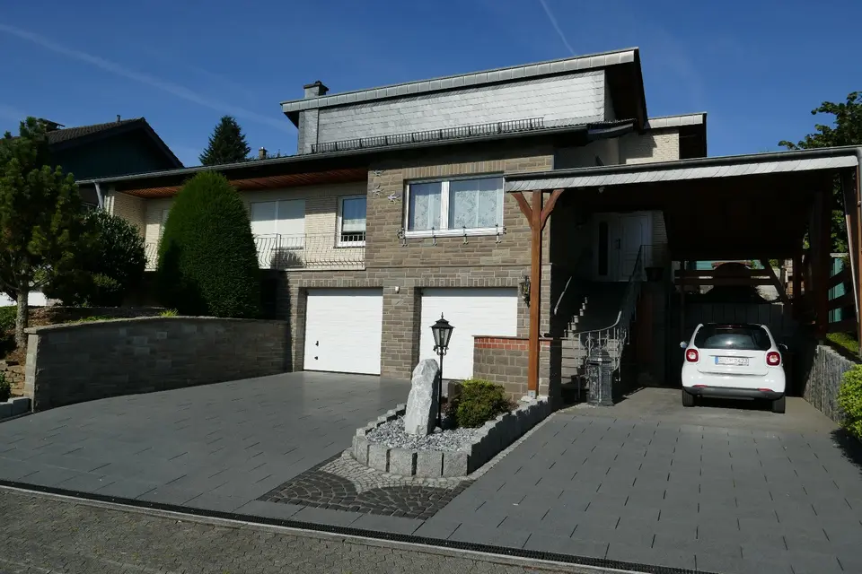 5 Zimmer Haus mit 175 m² in Lohmar – Bild 1