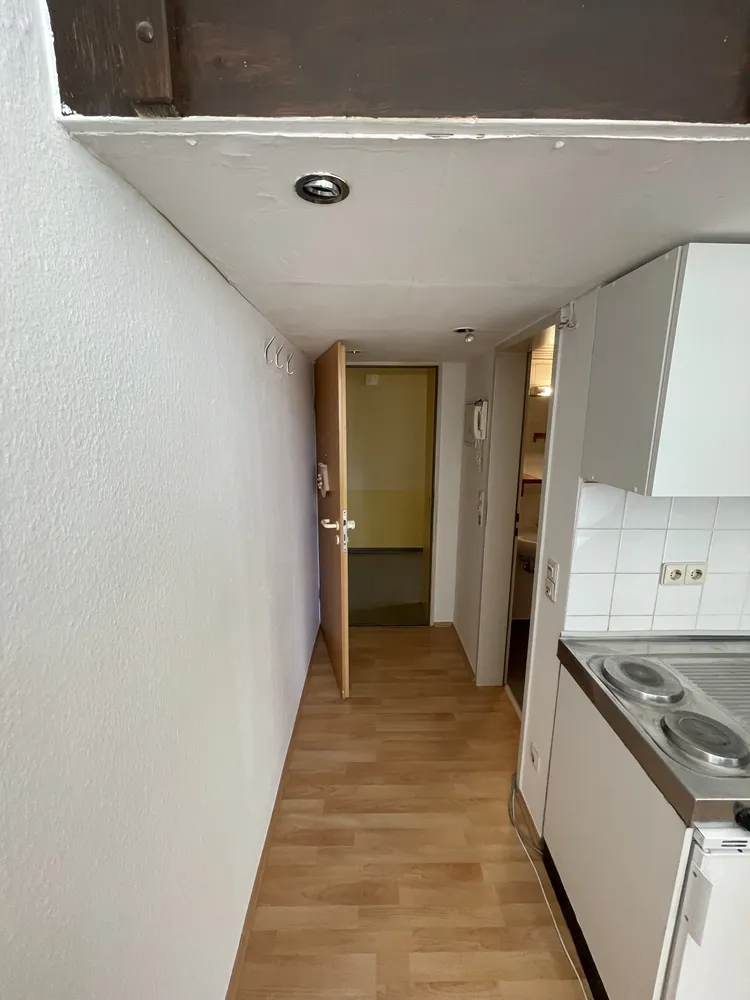 1 Zimmer Wohnung mit 30 m² in Wiesbaden – Bild 4