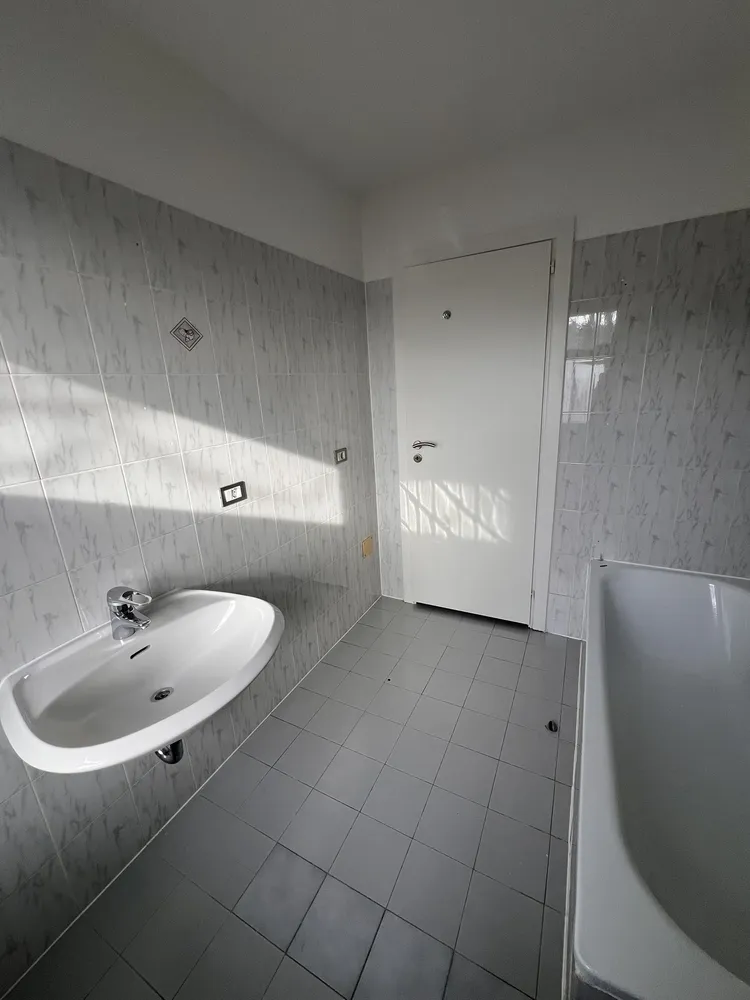 2 Zimmer Wohnung mit 59 m² in Halle (Saale) – Bild 4