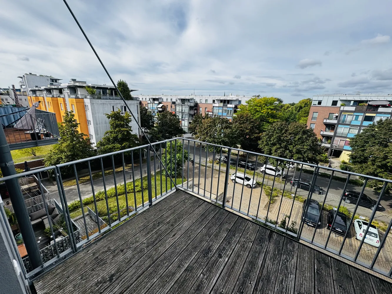 2 room apartment with 67 m² in Berlin – Photo 2