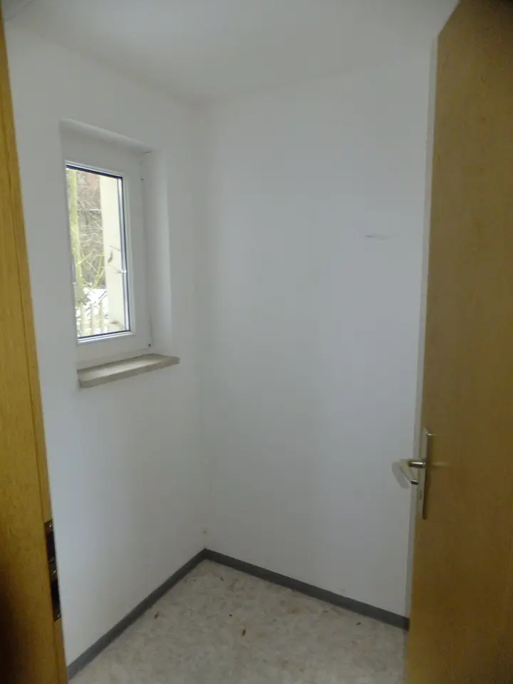 2 Zimmer Wohnung mit 47 m² in Plauen – Bild 9