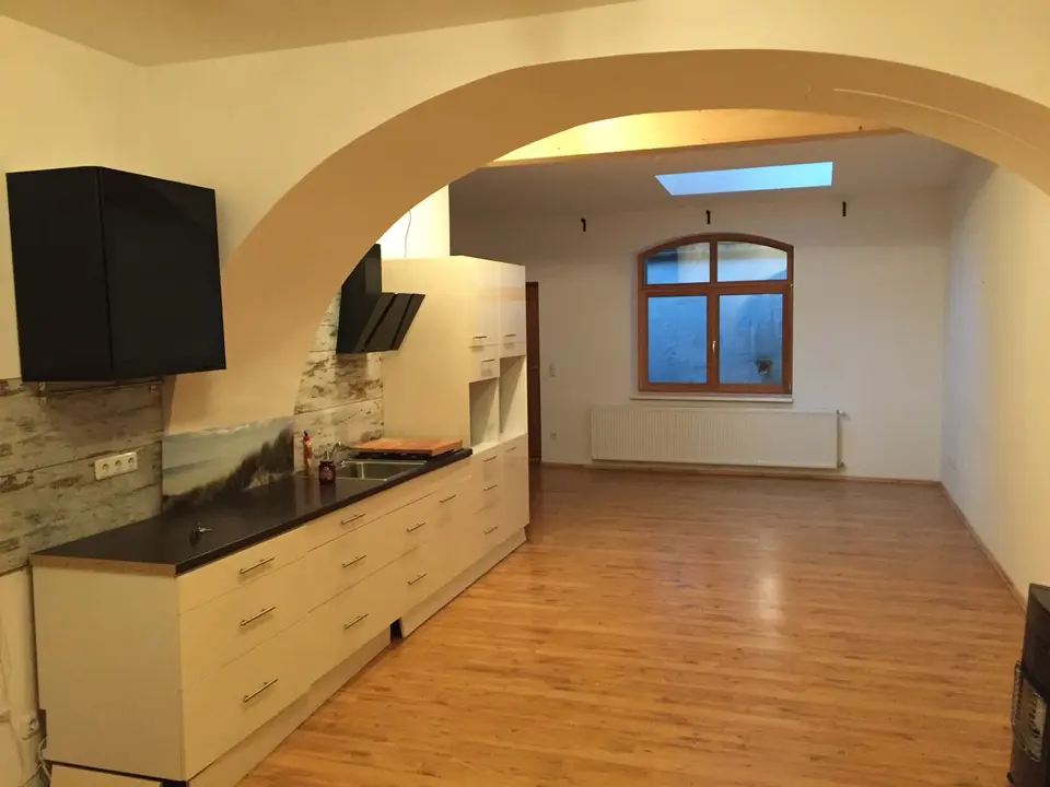 3 Zimmer Wohnung mit 105 m² in Straubing – Bild 2