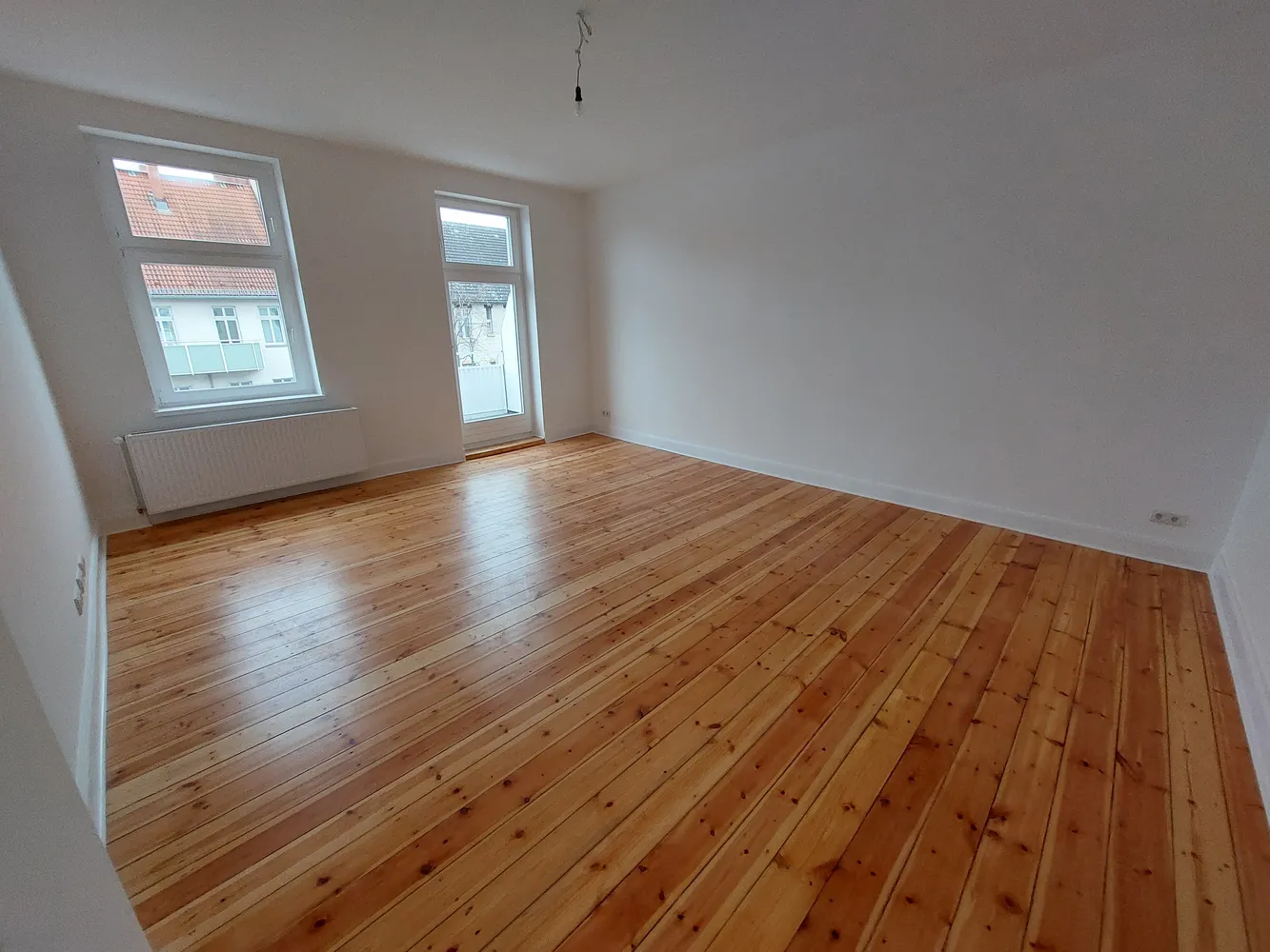 2 Zimmer Wohnung mit 75 m² in Berlin – Bild 1