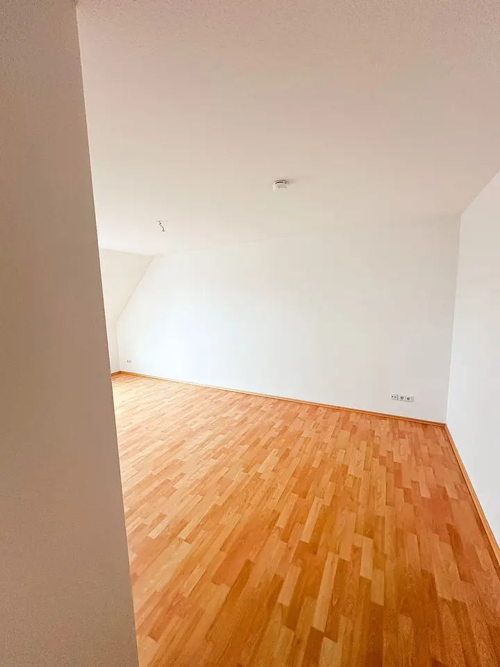 3 Zimmer Wohnung mit 86 m² in Finsterwalde – Bild 2