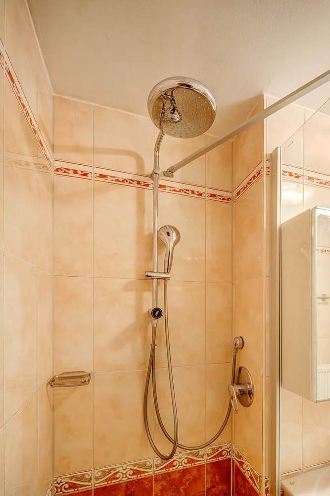 2 room apartment with 55 m² in Munich – Photo 10