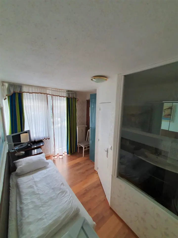 WG-Zimmer mit 25 m² in Mosbach – Bild 2