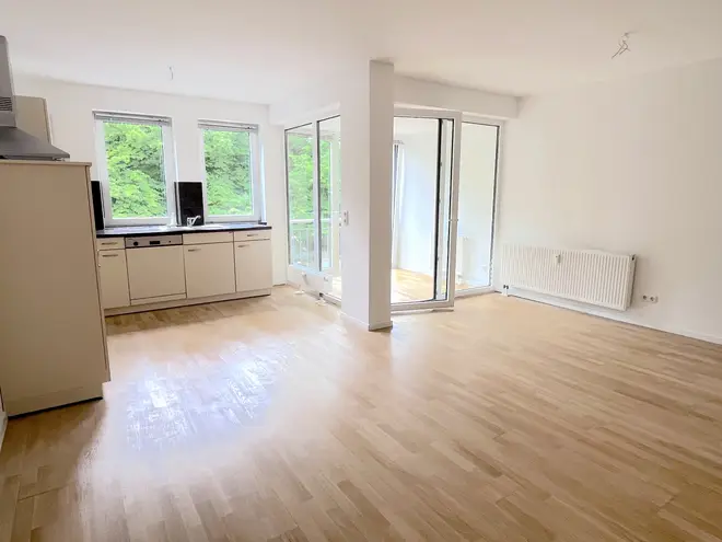 2 Zimmer Wohnung mit 65 m² in Hamburg – Bild 2