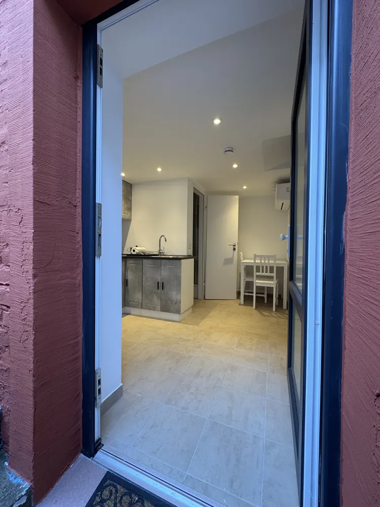 1 Zimmer Wohnung mit 22 m² in Frankfurt am Main – Bild 2