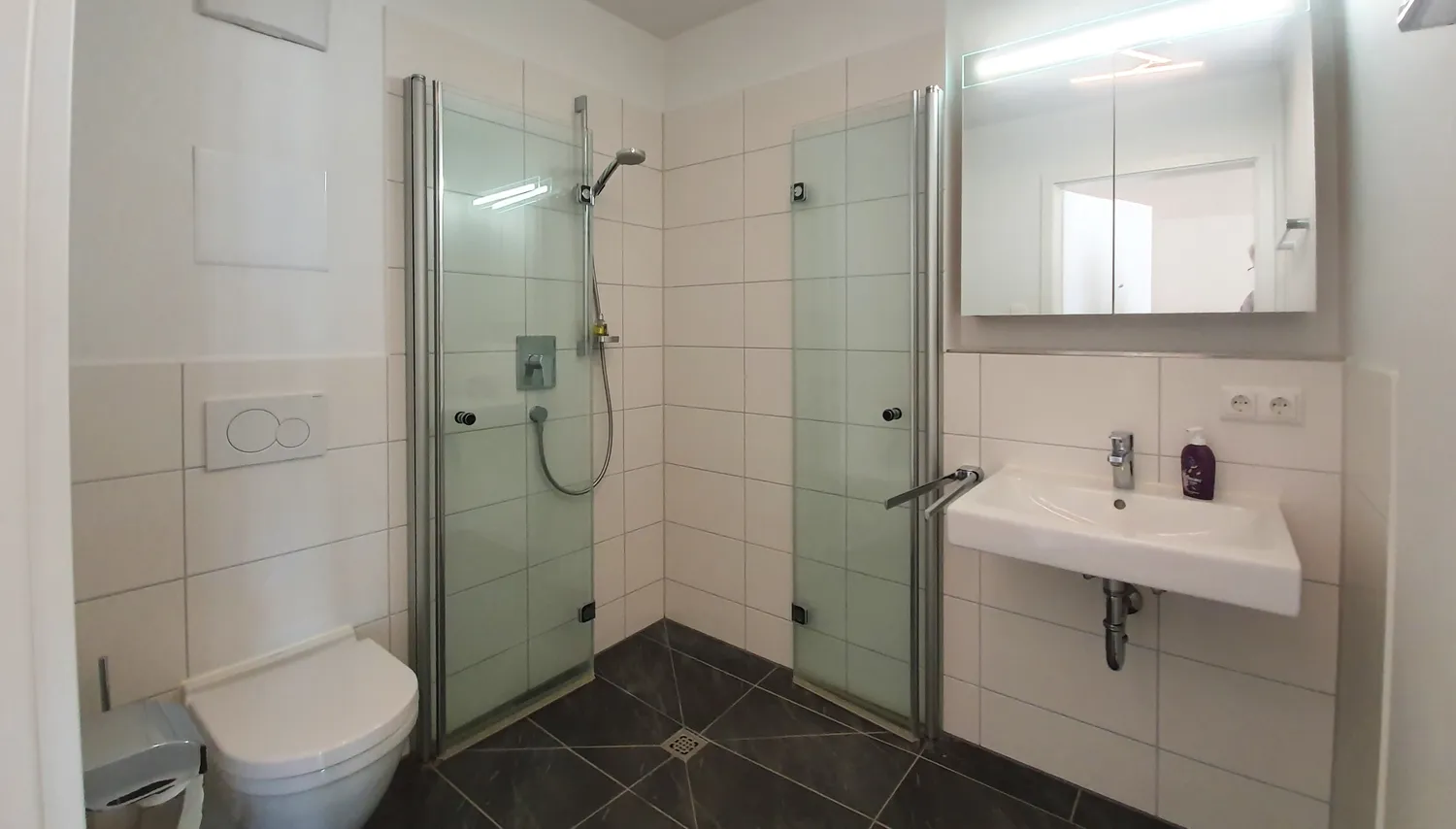 1 Zimmer Wohnung mit 30 m² in München – Bild 9