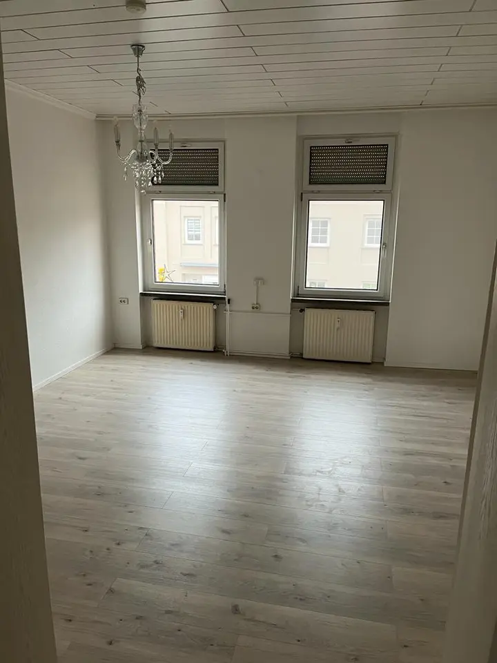 4 Zimmer Wohnung mit 111 m² in Köthen – Bild 6