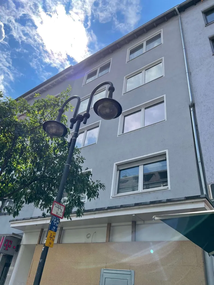 3 Zimmer Wohnung mit 79 m² in Frankfurt am Main – Bild 2