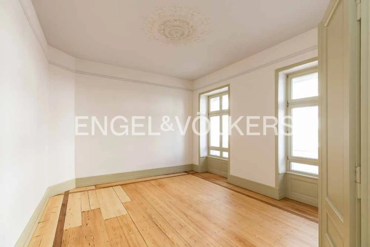 5 Zimmer Wohnung mit 175 m² in Frankfurt am Main – Bild 6