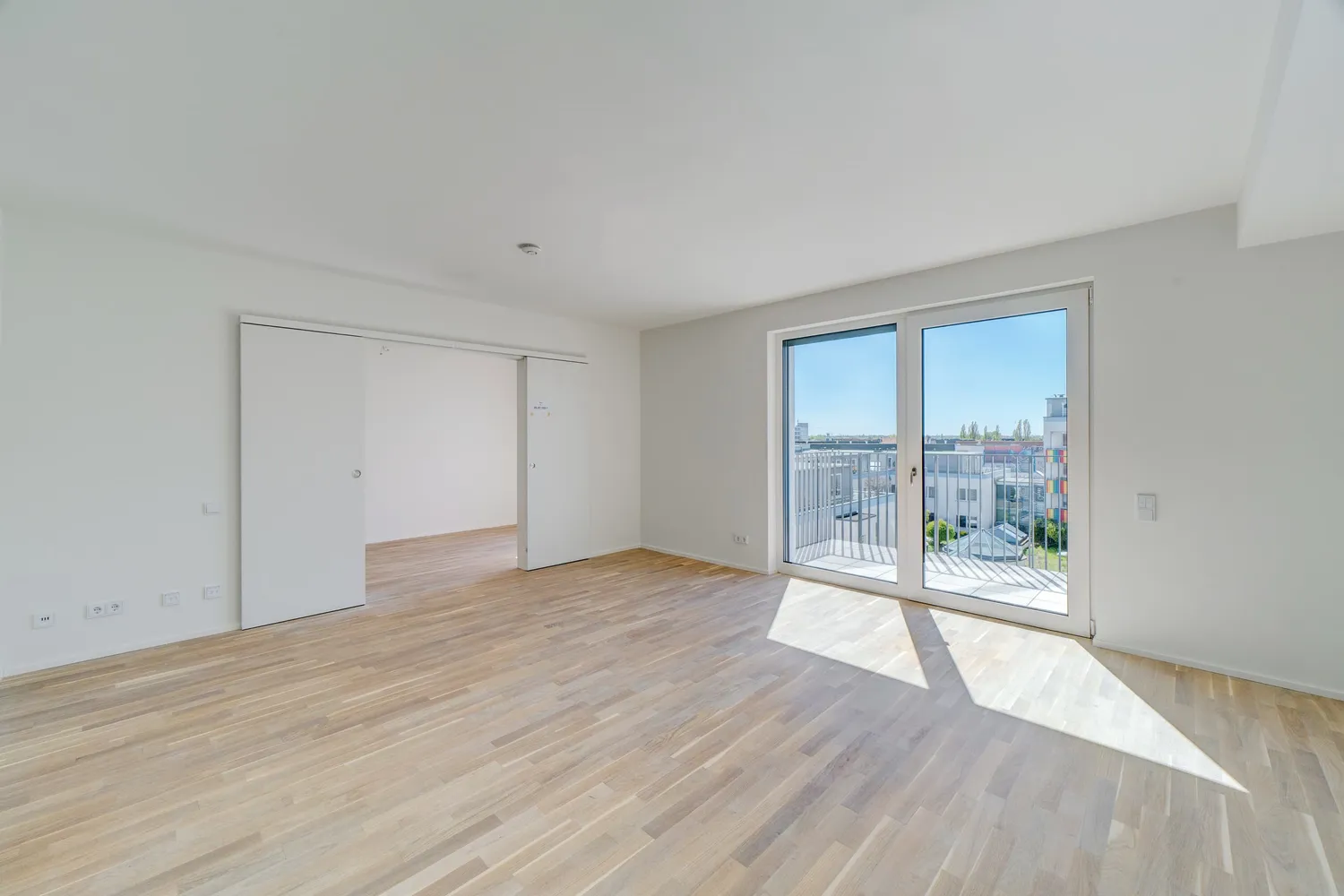 1 room apartment with 66 m² in Berlin – Photo 8