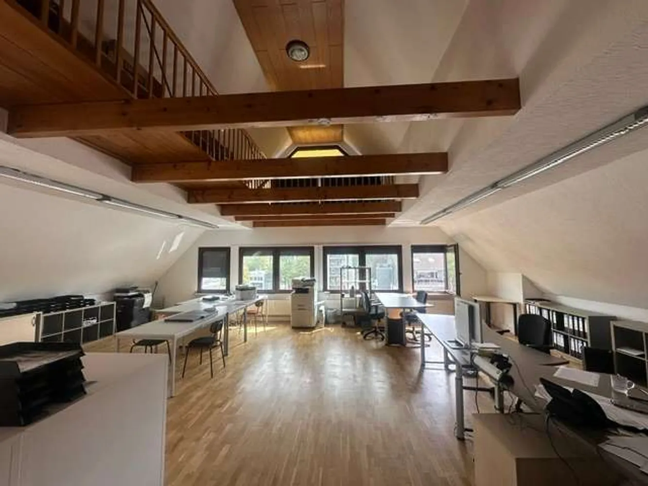 4 Zimmer Wohnung mit 140 m² in Essen – Bild 1