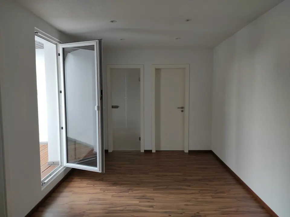 4 Zimmer Wohnung mit 113 m² in Altenburg – Bild 9