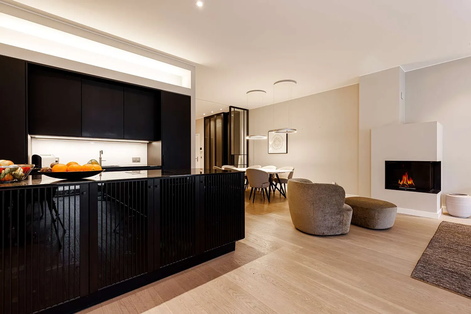 4 Zimmer Wohnung mit 186 m² in Hamburg – Bild 4