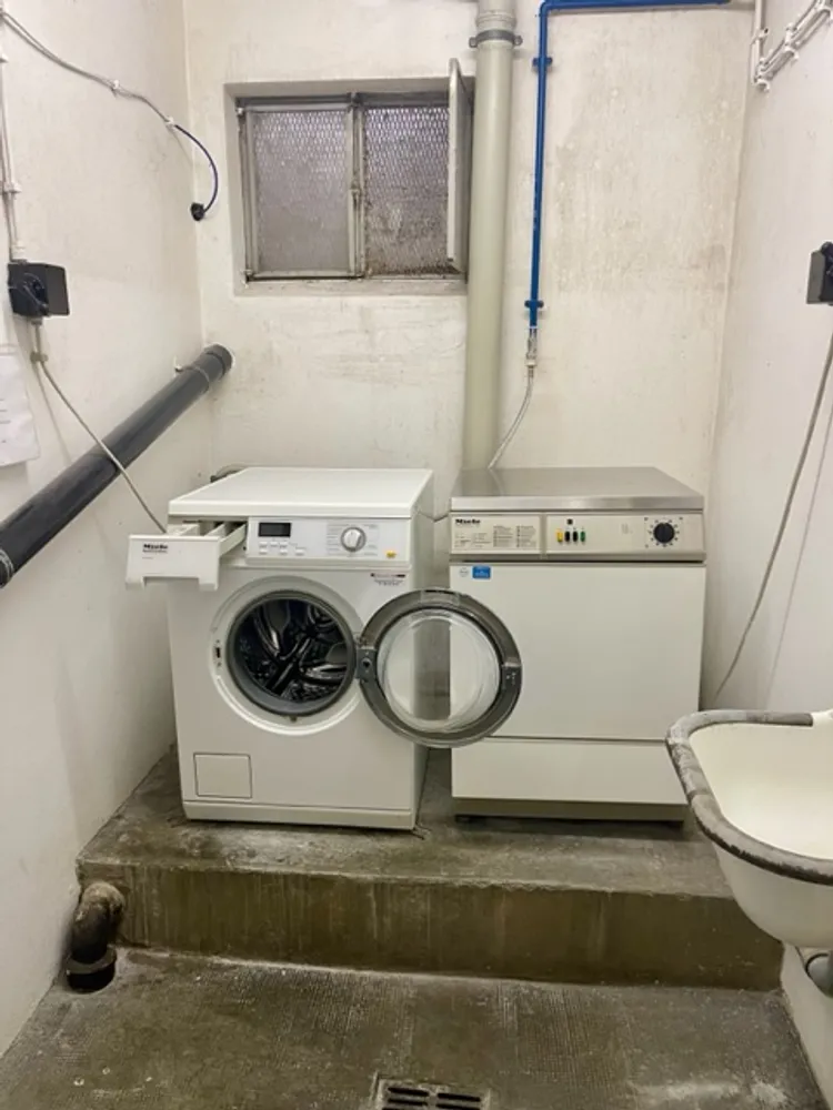 2 Zimmer Wohnung mit 60 m² in München – Bild 3