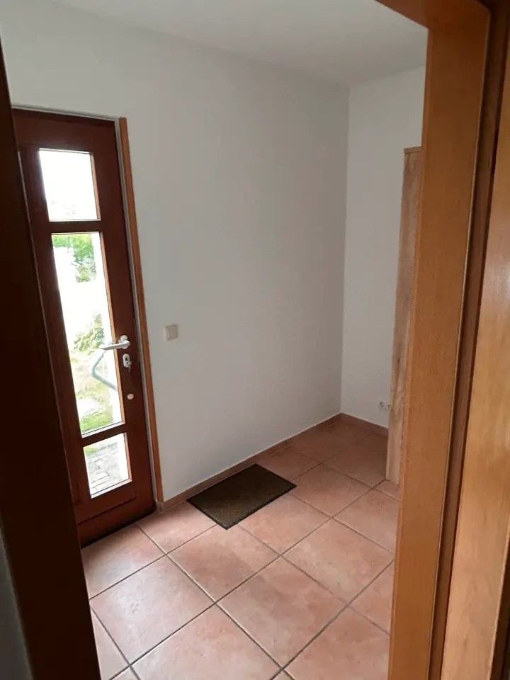 2 Zimmer Wohnung mit 75 m² in Sonneberg – Bild 4