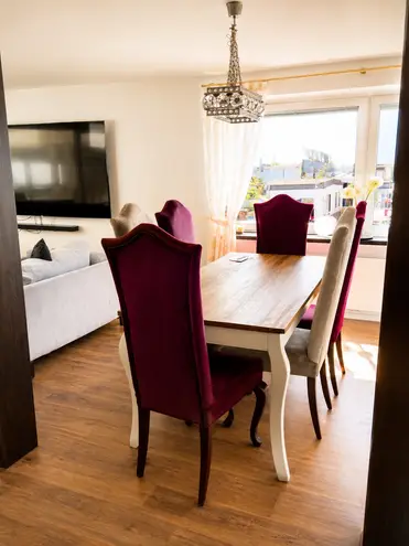 6 Zimmer Wohnung mit 200 m² in Lübeck – Bild 3