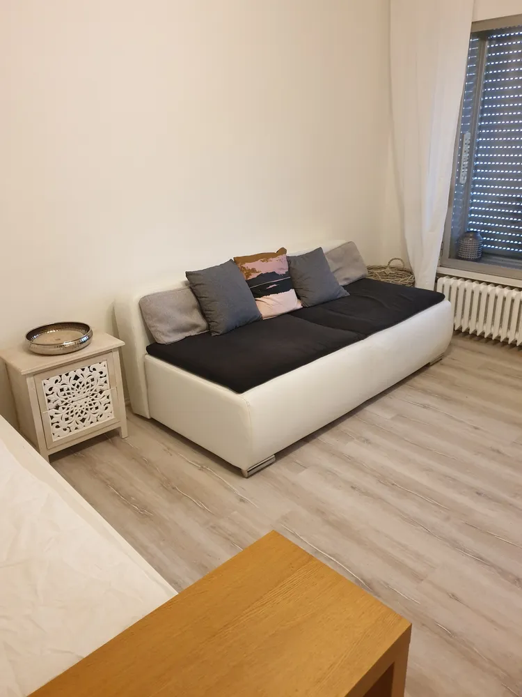 1 room apartment with 38 m² in Berlin – Photo 1
