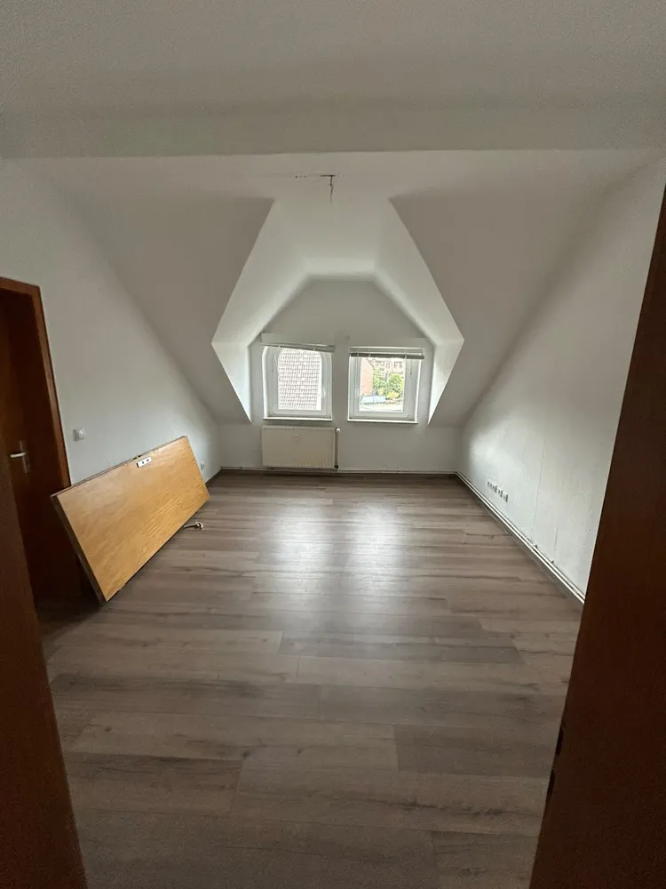 4 Zimmer Wohnung mit 70 m² in Essen – Bild 3