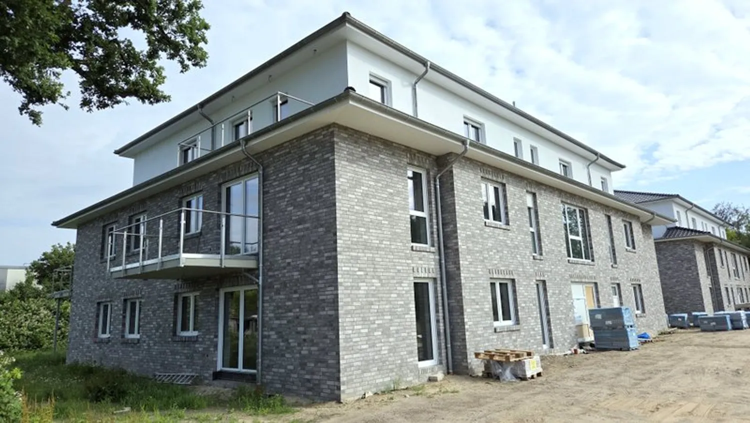 2 Zimmer Wohnung mit 73 m² in Delmenhorst – Bild 1