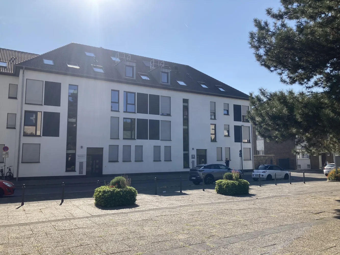 3 Zimmer Wohnung mit 90 m² in Krefeld – Bild 1