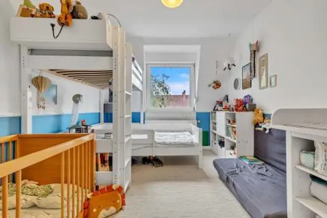 4 Zimmer Wohnung mit 124 m² in Karlsruhe – Bild 9
