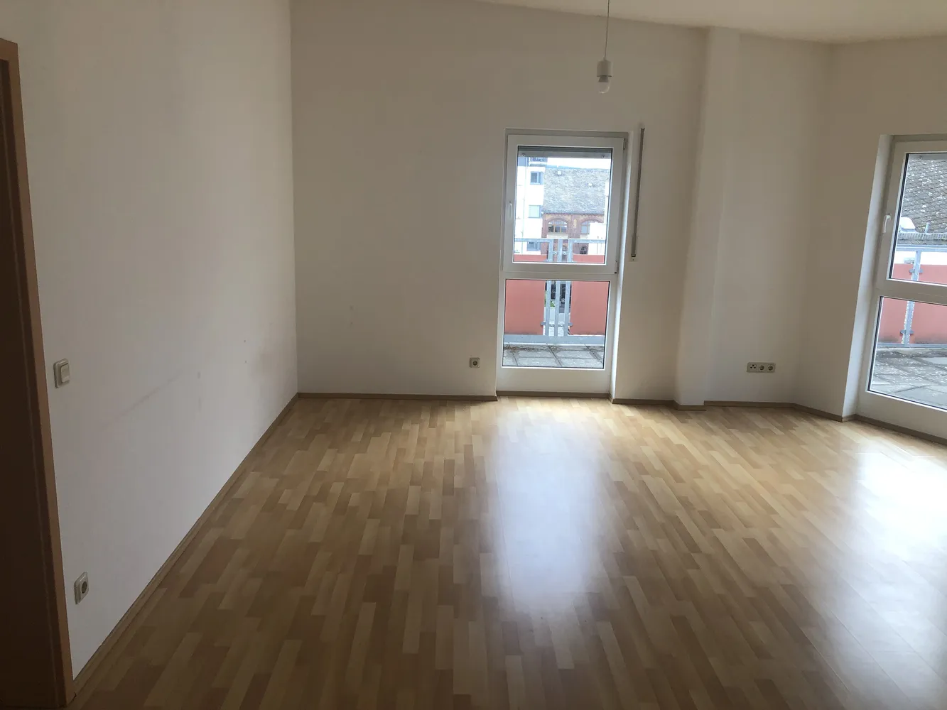 3 Zimmer Wohnung mit 107 m² in Limburg an der Lahn – Bild 2
