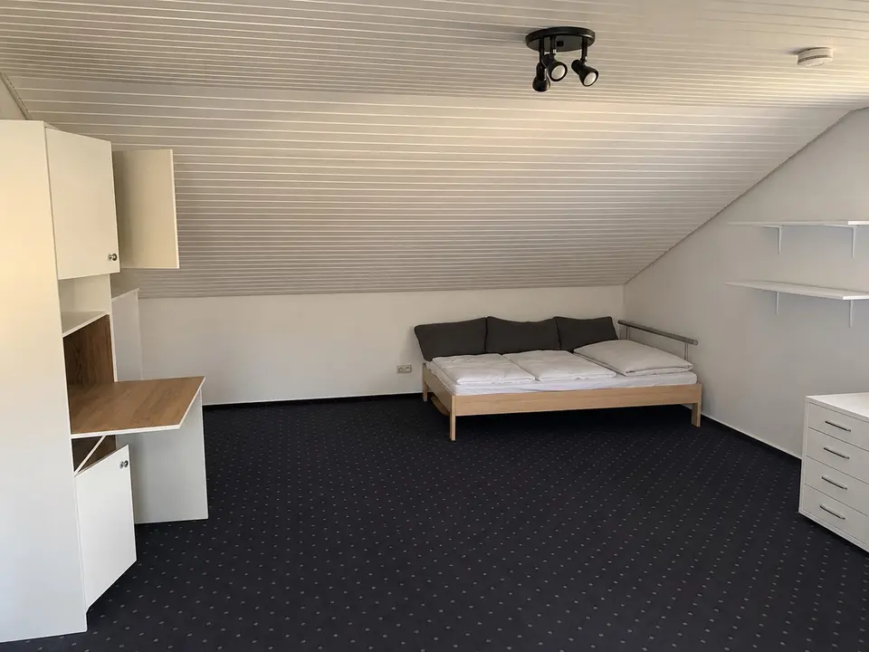 WG-Zimmer mit 20 m² in Friedrichshafen – Bild 1