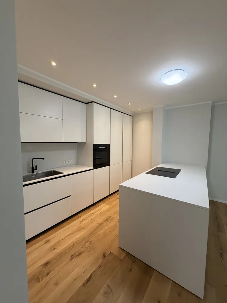 4 Zimmer Wohnung mit 140 m² in Wiesbaden – Bild 4