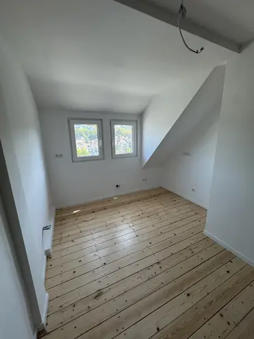 6 Zimmer Wohnung mit 150 m² in Wuppertal – Bild 5