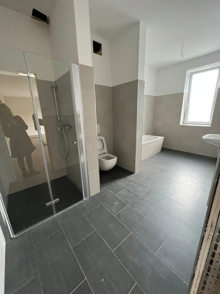 4 Zimmer Wohnung mit 130 m² in Magdeburg – Bild 9