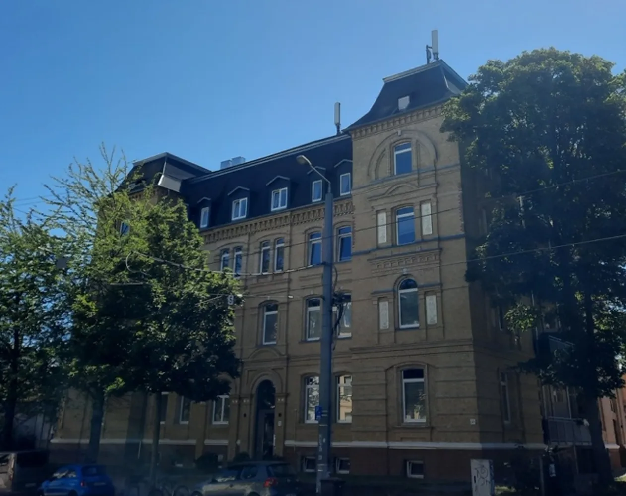 2 room apartment with 96 m² in Erfurt – Photo 1
