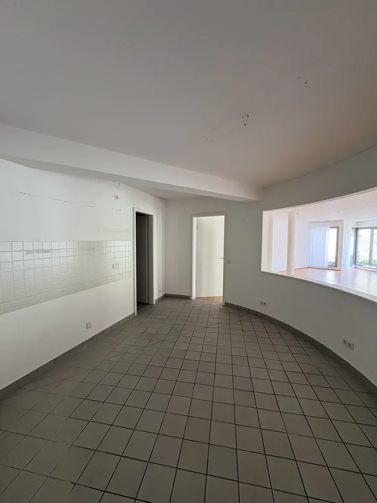 3 Zimmer Wohnung mit 150 m² in Düsseldorf – Bild 8