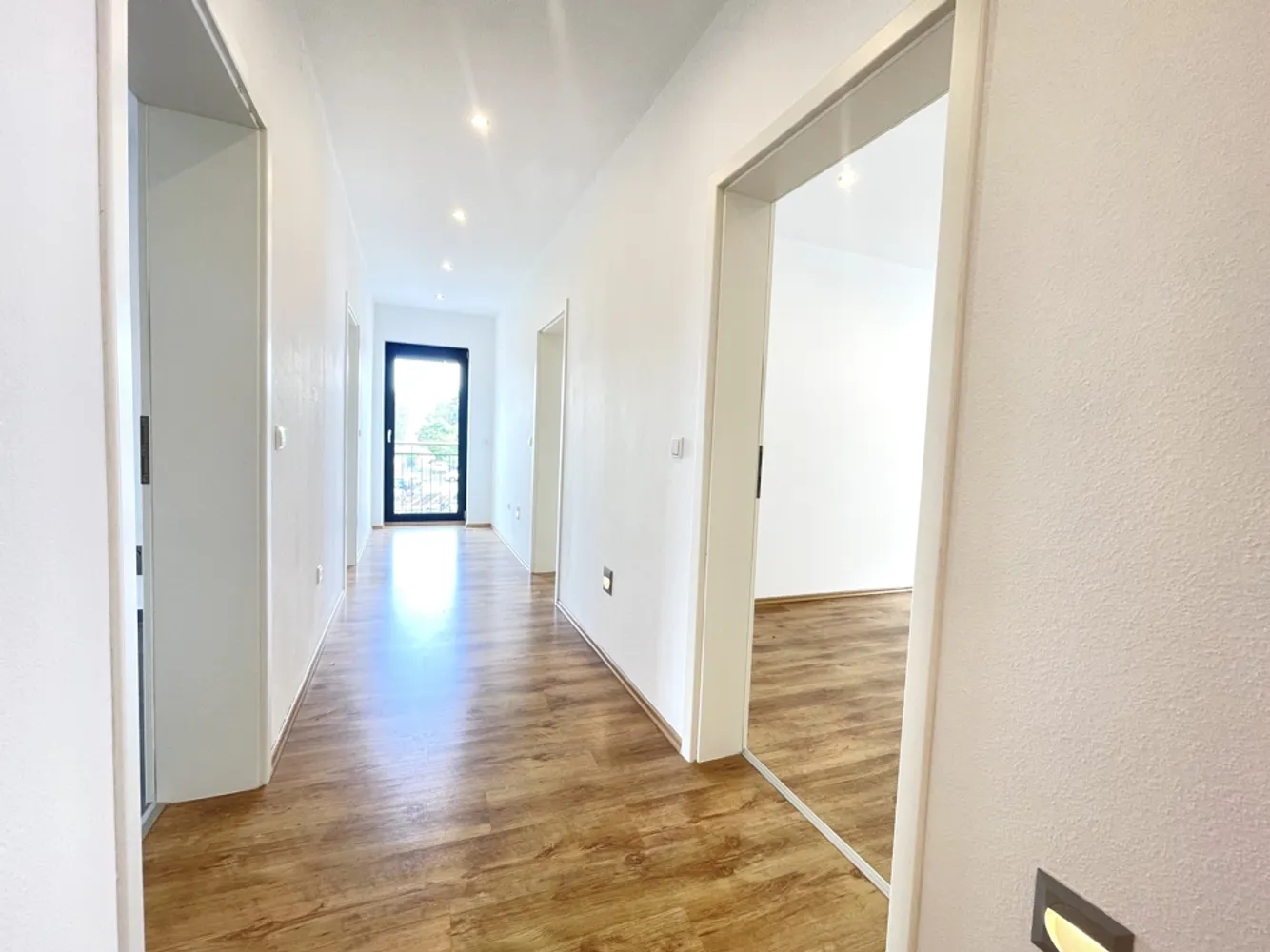 4 Zimmer Wohnung mit 126 m² in Langenhagen – Bild 10