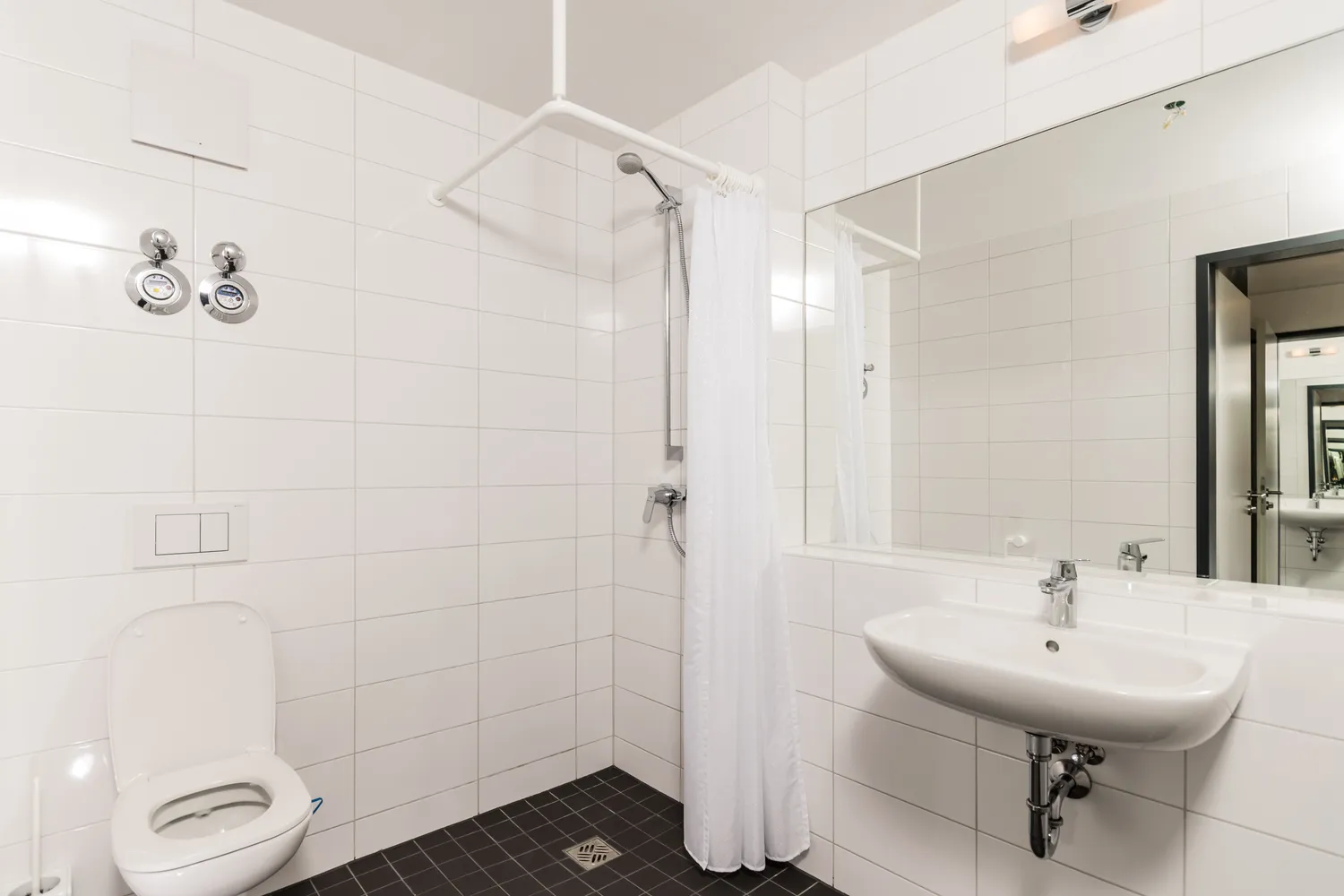1 Zimmer Wohnung mit 25 m² in Regensburg – Bild 10