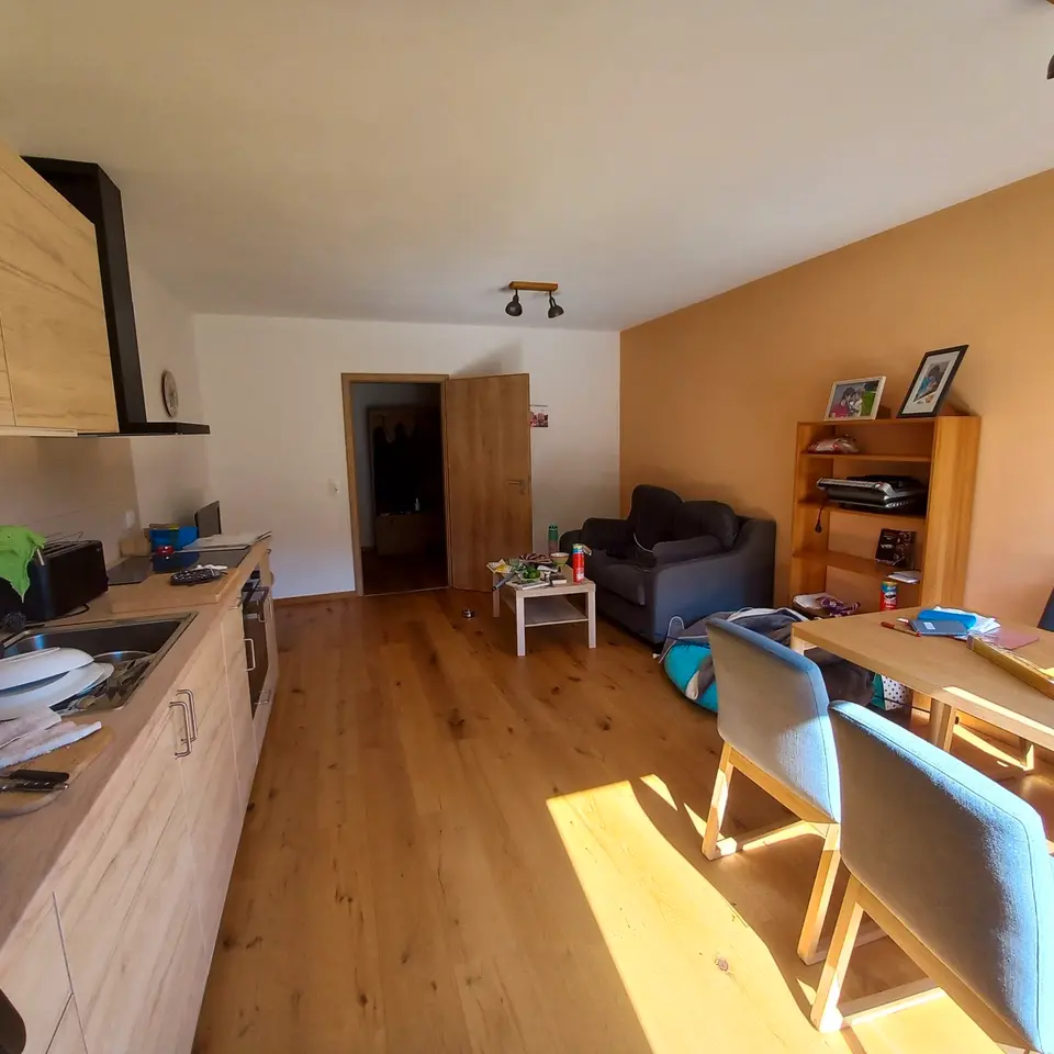 2 Zimmer Wohnung mit 81 m² in Aue-Bad Schlema – Bild 1